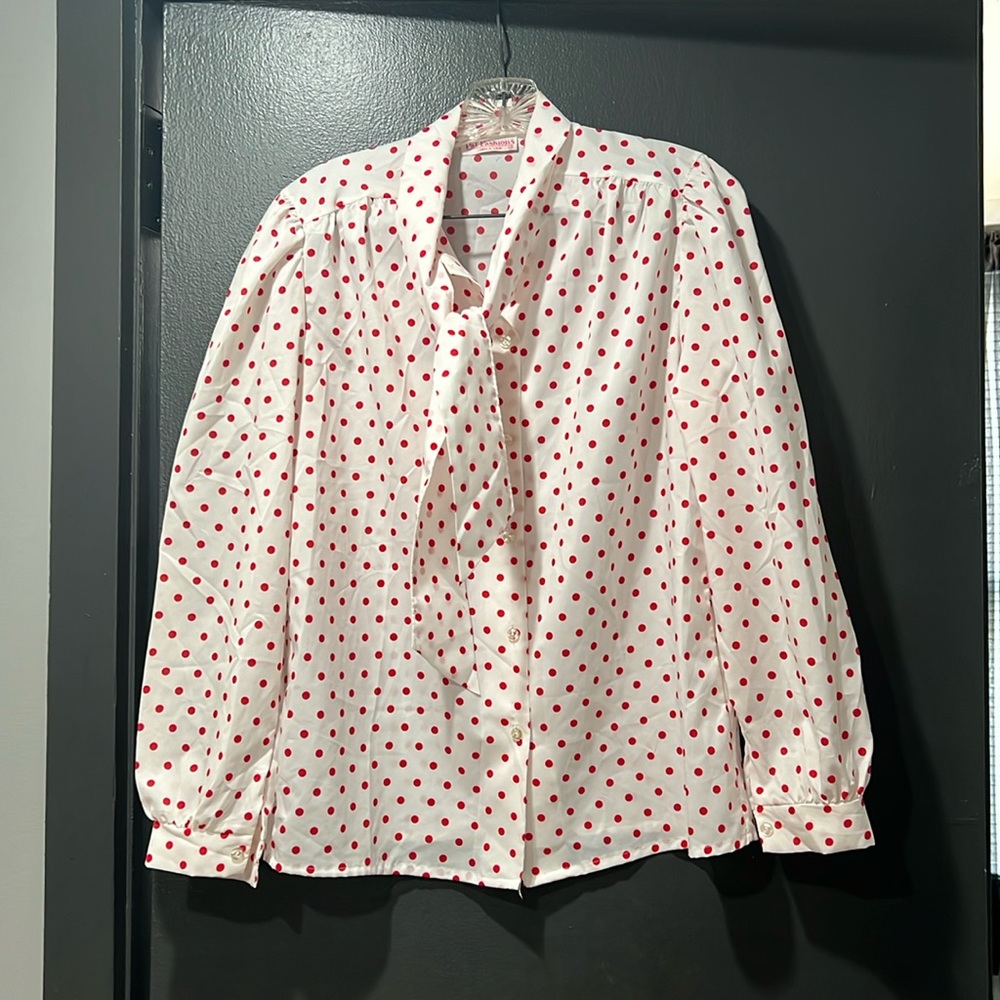 Pat Fashions blouse